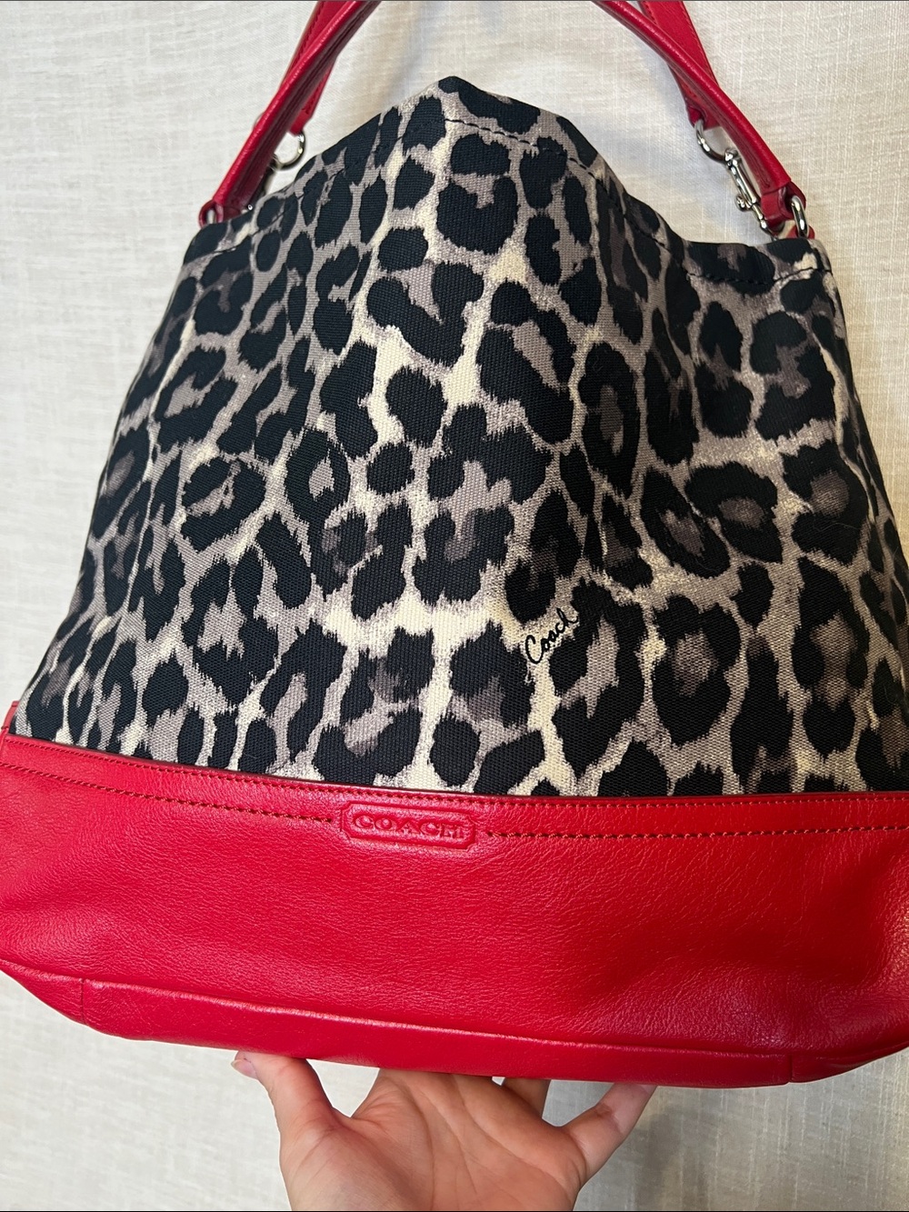 Coach Vintage Red Trim Leopard Print Shoulder Bag - Picture 2 of 6